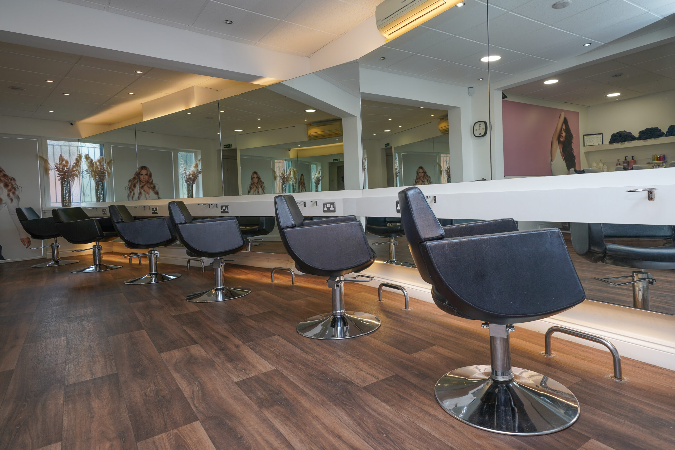 salon.PNG NEWWW